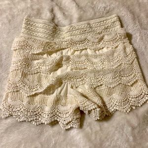 SUMMER SHORTS ☀️🌴🌊